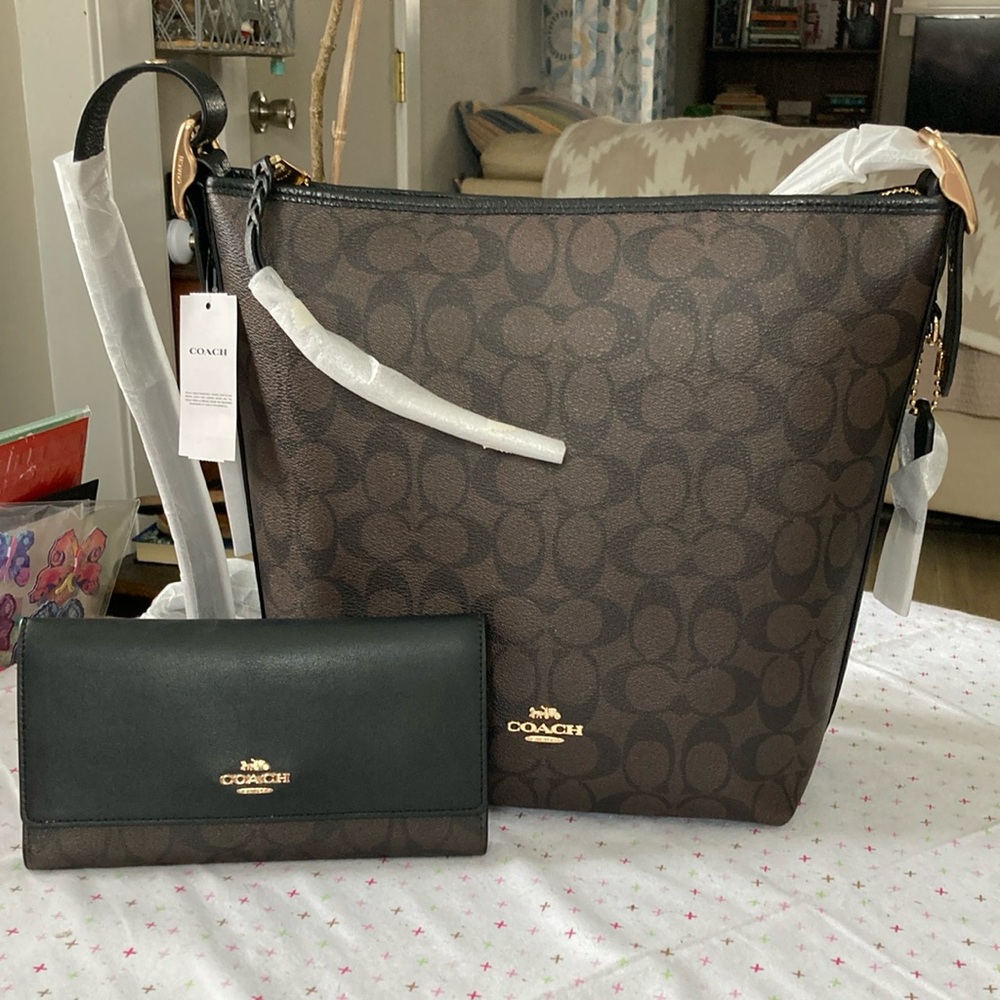 Coach Brown Women's Bag and Wallet Set